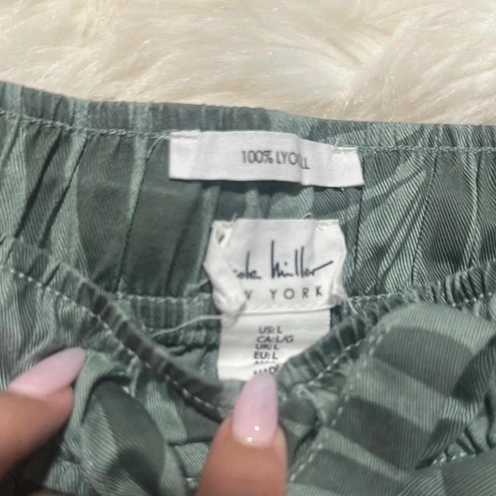 Nicole Miller High Waist Green Tropical Shorts